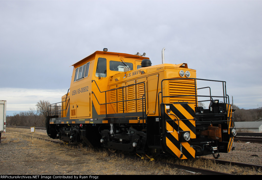 USN 65-00652